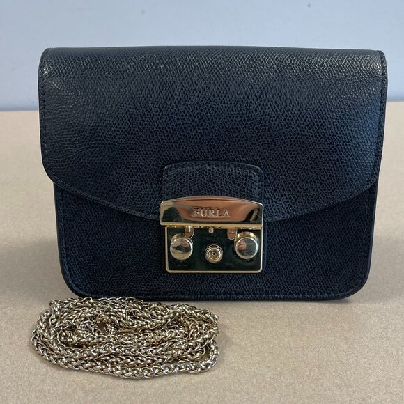Furla Black Leather Mini Metropolis Chain Crossbody Bag - Preowned - Picture 3 of 16